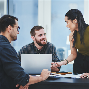 How to Choose the Right Staffing Agency for Your Business
